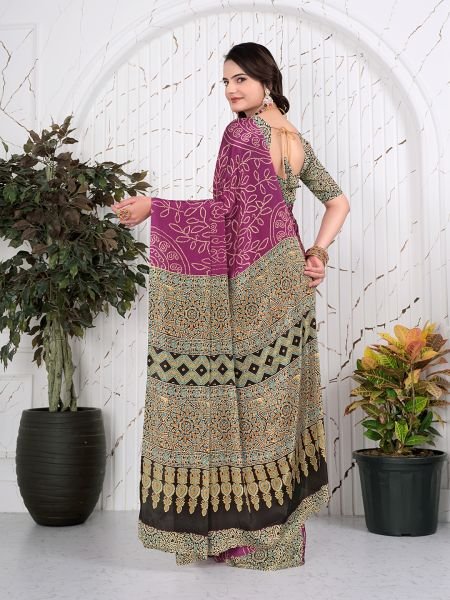 Abstract Printed Pure Crepe Silk Saree Printed Sarees