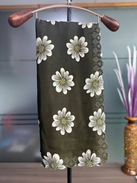 Chinon Floral Print Saree with Swarovski Diamond Border   Printed Blouse Piece Printed Sarees