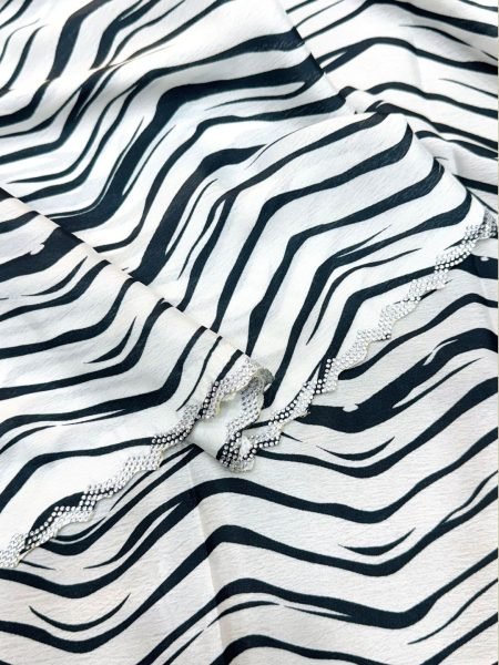 Chinon Silk Printed Saree with  Swarovski Stone Border Printed Sarees