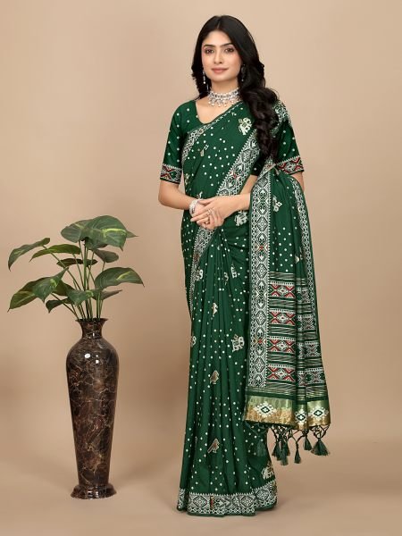 Elegance Redefined Traditional Patola Print Green Cotton Silk Saree with Tassel Border Pallu Patola Sarees