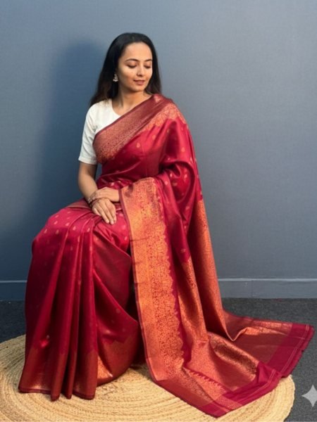 Elegant Patola Print Jacquard Woven Cotton Silk Saree with Zari Butta Work Kanjivaram Sarees