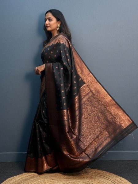 Elegant Patola Print Jacquard Woven Cotton Silk Saree with Zari Butta Work Kanjivaram Sarees