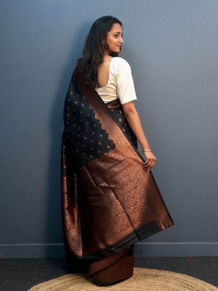 Elegant Patola Print Jacquard Woven Cotton Silk Saree with Zari Butta Work Kanjivaram Sarees