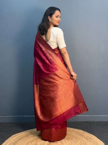 Elegant Patola Print Jacquard Woven Cotton Silk Saree with Zari Butta Work Kanjivaram Sarees