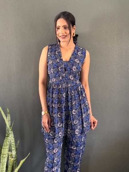 Elegant Printed V Neck Co Ord Set for Office   Casual Wear Co-Ords