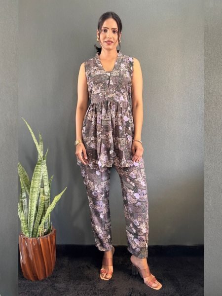 Elegant Printed V Neck Co Ord Set for Office   Casual Wear Co-Ords