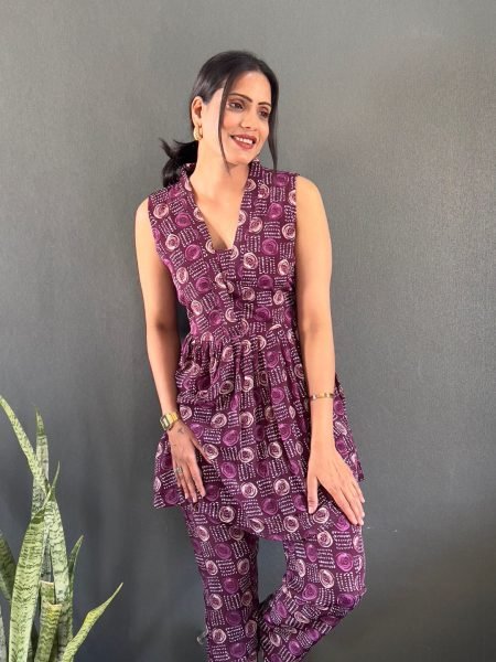 Elegant Printed V Neck Co Ord Set for Office   Casual Wear Co-Ords