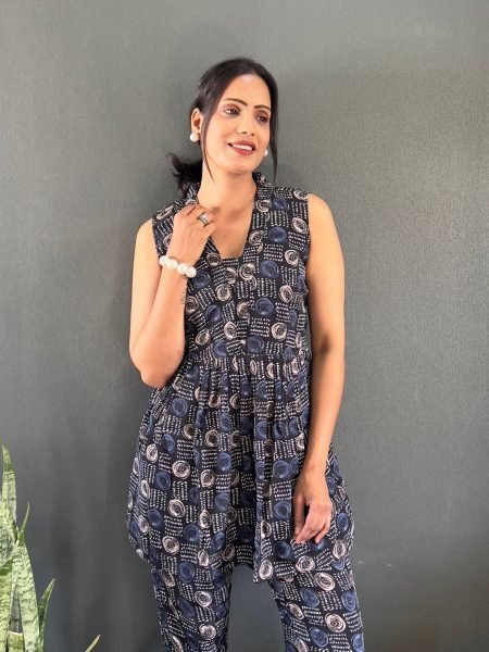 Elegant Printed V Neck Co Ord Set for Office   Casual Wear Co-Ords