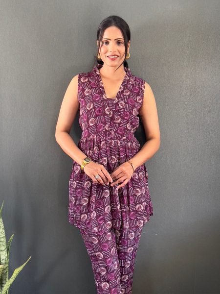 Elegant Printed V Neck Co Ord Set for Office   Casual Wear Co-Ords