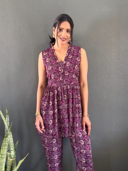Elegant Printed V Neck Co Ord Set for Office   Casual Wear Co-Ords