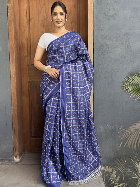 Floral Print Bandhani Silk Blend Saree with Unstitched Blouse Piece Daily Deals