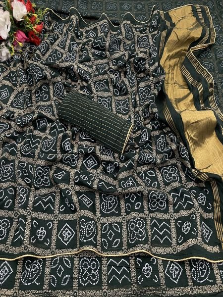 Green Bandhani Patola Print Saree with Zari Embellished Lagdi Patta Pallu Sale