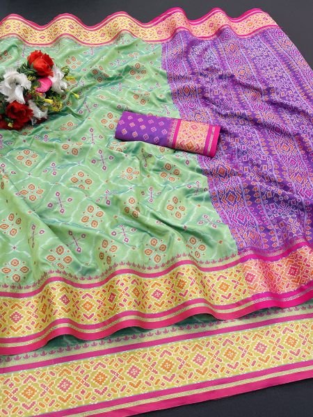 Jacquard Woven Patola Pista Green Pure Silk Saree Sale