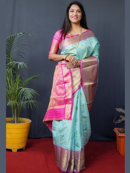 Kanjivaram Silk Saree with Rich Pallu with Unstitched Blouse Piece Daily Deals