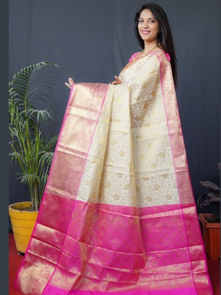 Kanjivaram Silk Saree with Rich Pallu with Unstitched Blouse Piece Kanjivaram Sarees