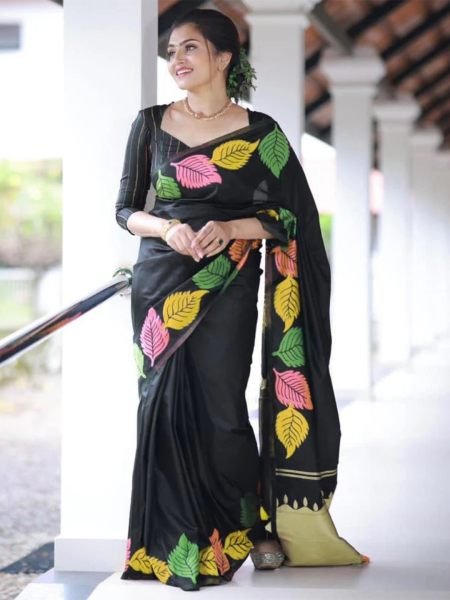 Luxurious Festal Woven Black Pure Silk Trendy Saree Sale