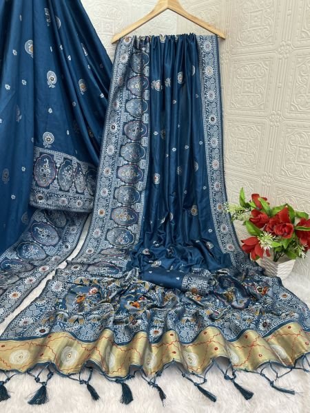Patola Woven Cotton Silk Saree With Hand Work Patola Sarees