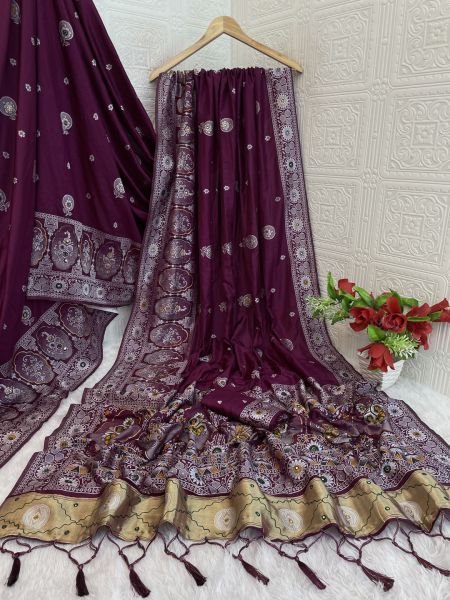 Patola Woven Cotton Silk Saree With Hand Work Patola Sarees