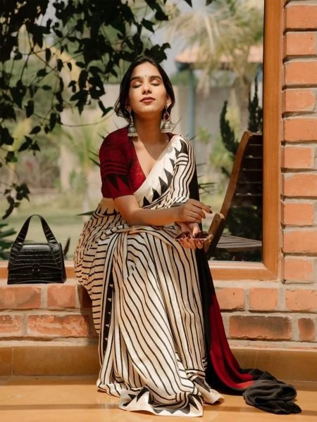 Pure Crepe Silk Saree with Vertical Pinstripes   Contemporary Temple Border Printed Sarees