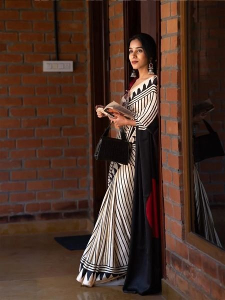 Pure Crepe Silk Saree with Vertical Pinstripes   Contemporary Temple Border Printed Sarees