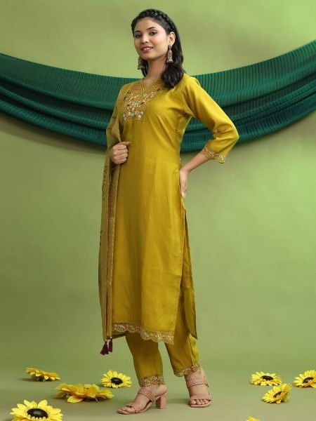 Roman Silk Embroidered Hand Work Kurta Pant Set with Dupatta – Elegant Women’s Ethnic Wear Kurta Sets