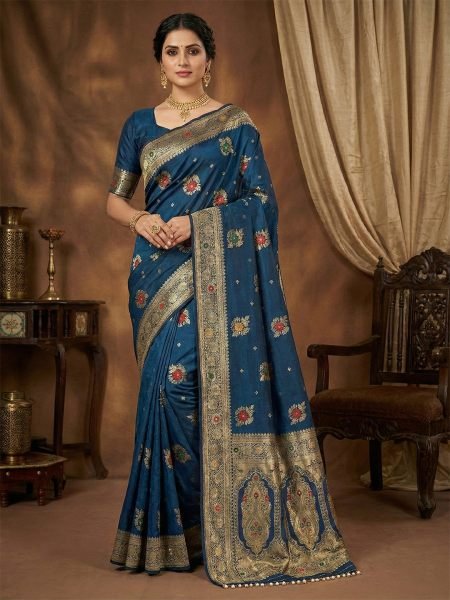 Traditional Dola Silk Saree with Woven Paisley Pallu and Hand Strung Bead Tassels Daily Deals