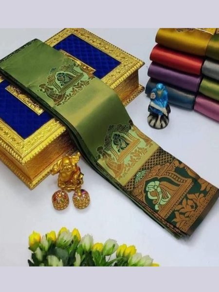 Woman s Pattu Silk Kanjivaram Style Woven Saree with Unstitched Blouse Daily Deals