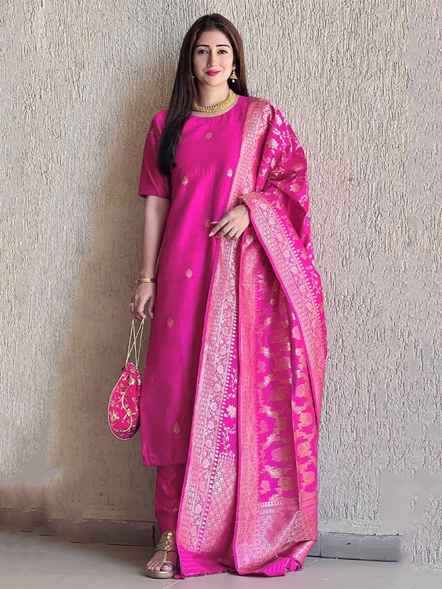 Women Art Silk Jacquard Pink Kurta Set With Dupatta Kurta Sets
